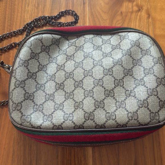 Vintage Gucci bag with Non-Gucci accessories - Picture 5 of 11